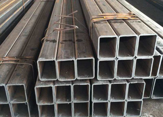 六枝特16Mn<font style='color:red'>无缝方管</font>